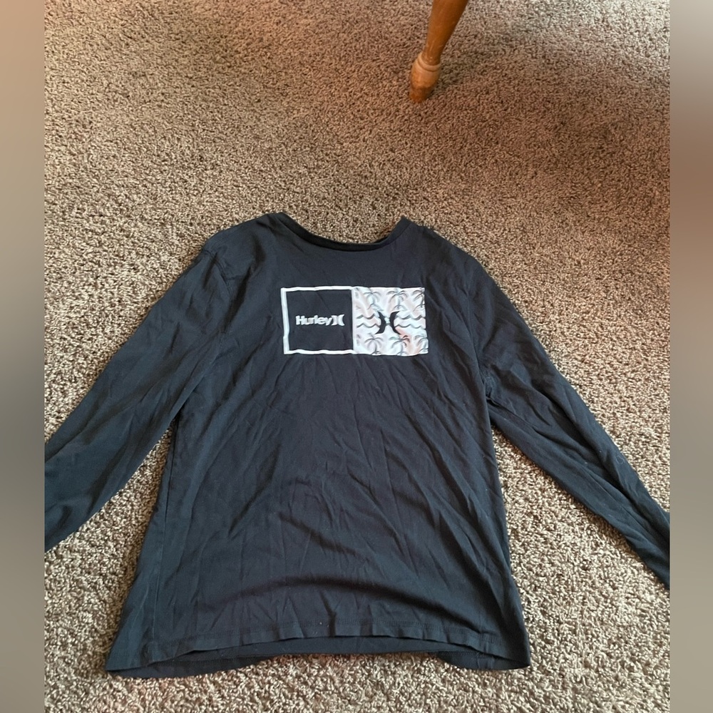 Hurley black long sleeve shirt, good condition, small